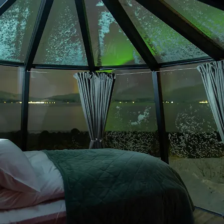 Lyngen Experience Aurora Hut Luksustelt *