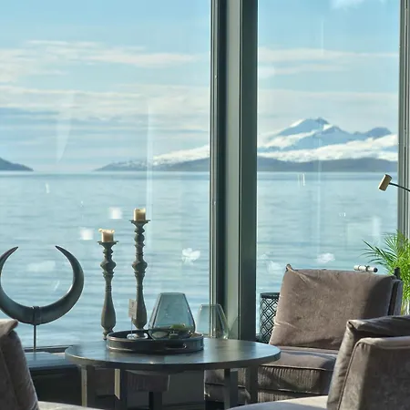 Lyngen Experience Aurora Hut * Straumen (Troms)